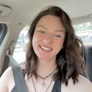 Meet your Posher, Emma